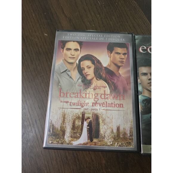 2 DVD Special Edition Sets: The Twilight Saga - Breaking Dawn Part 1, Eclipse - Picture 3 of 16